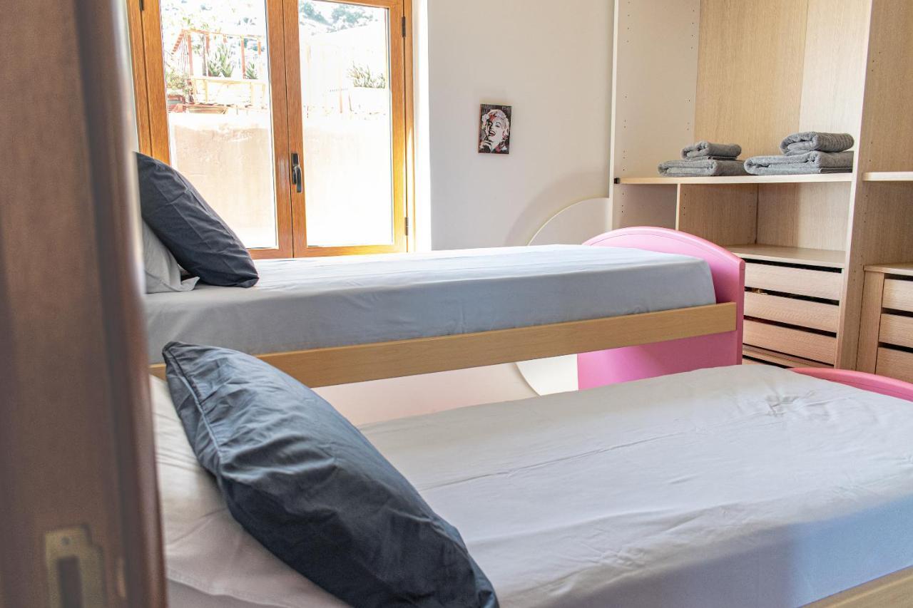 Beach House Acquamarina เลโตยานนี ภายนอก รูปภาพ